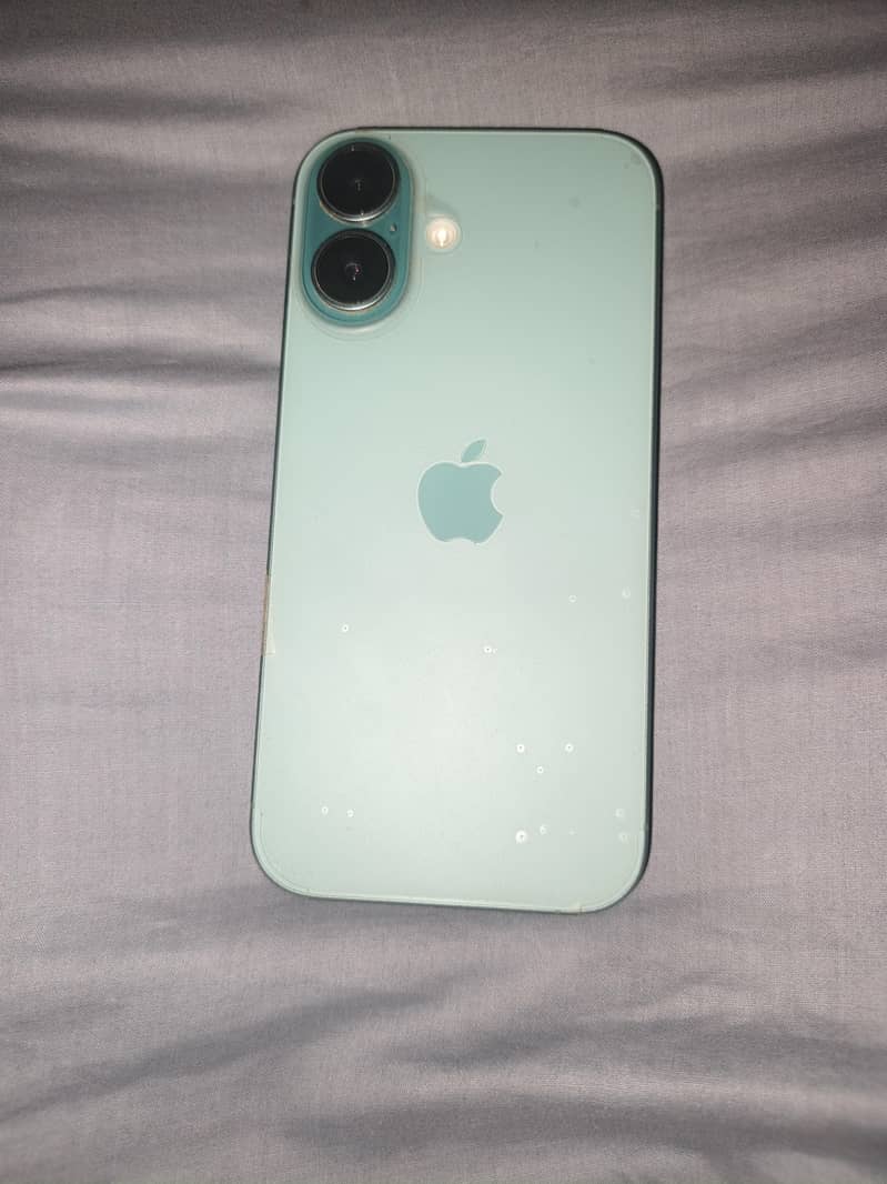 Apple iPhone 16 1