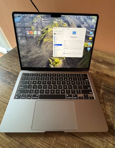 MacBook Air M2 14” 16GB / 1 TB, In Waranty (Rare Model)