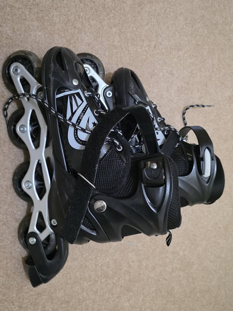 Roller Skates 0