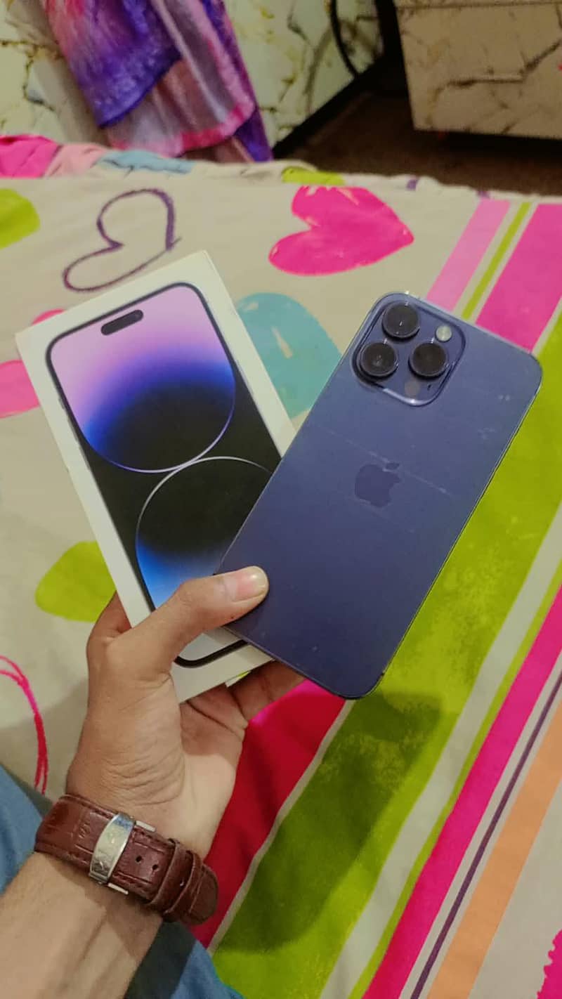 Apple iPhone 14 Pro Max 6