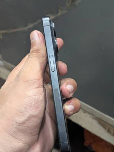 Apple iPhone 15 Pro
