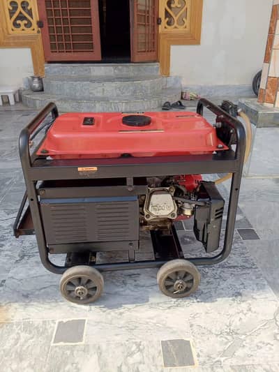 I'm selling my Generator mint condition!!