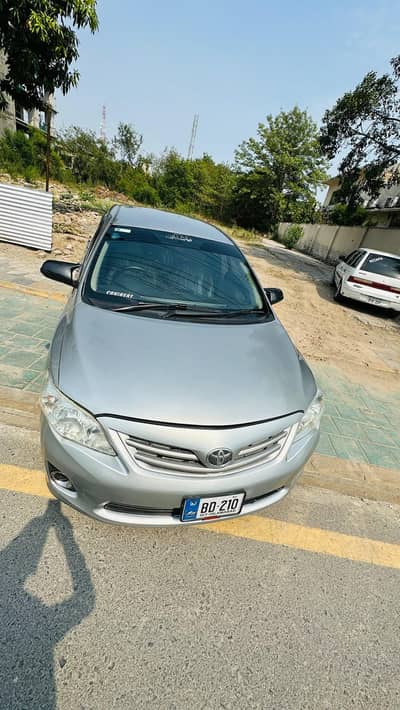 Toyota Corolla GLI 1.6 automatic2013/14 condition 10/8 urgent for sale