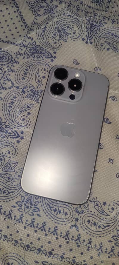 Apple iPhone 15 Pro