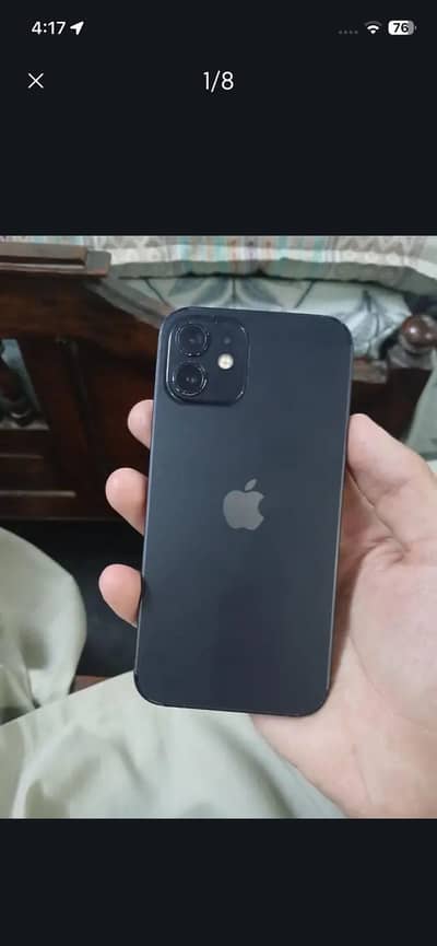Apple iPhone 12