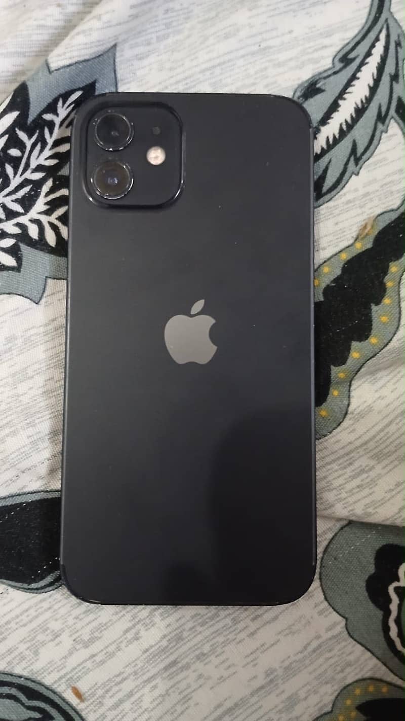 Apple iPhone 12 3