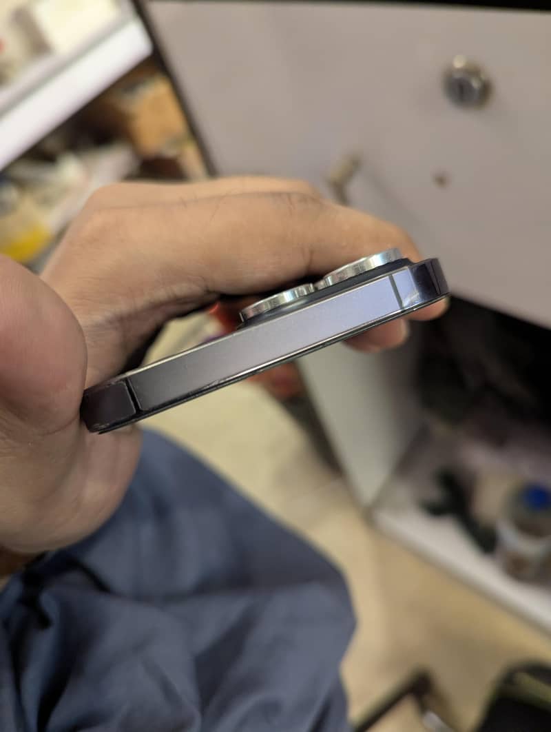 Apple iPhone 14 Pro Max 3