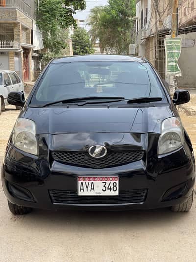 Toyota Vitz 2012