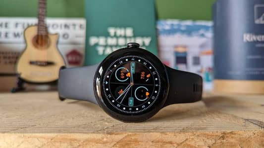 Google Pixel Watch 2 | Condition Like Brand New | With Charger