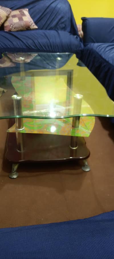 Seven seater sofa set 10 by 09 condition and one table