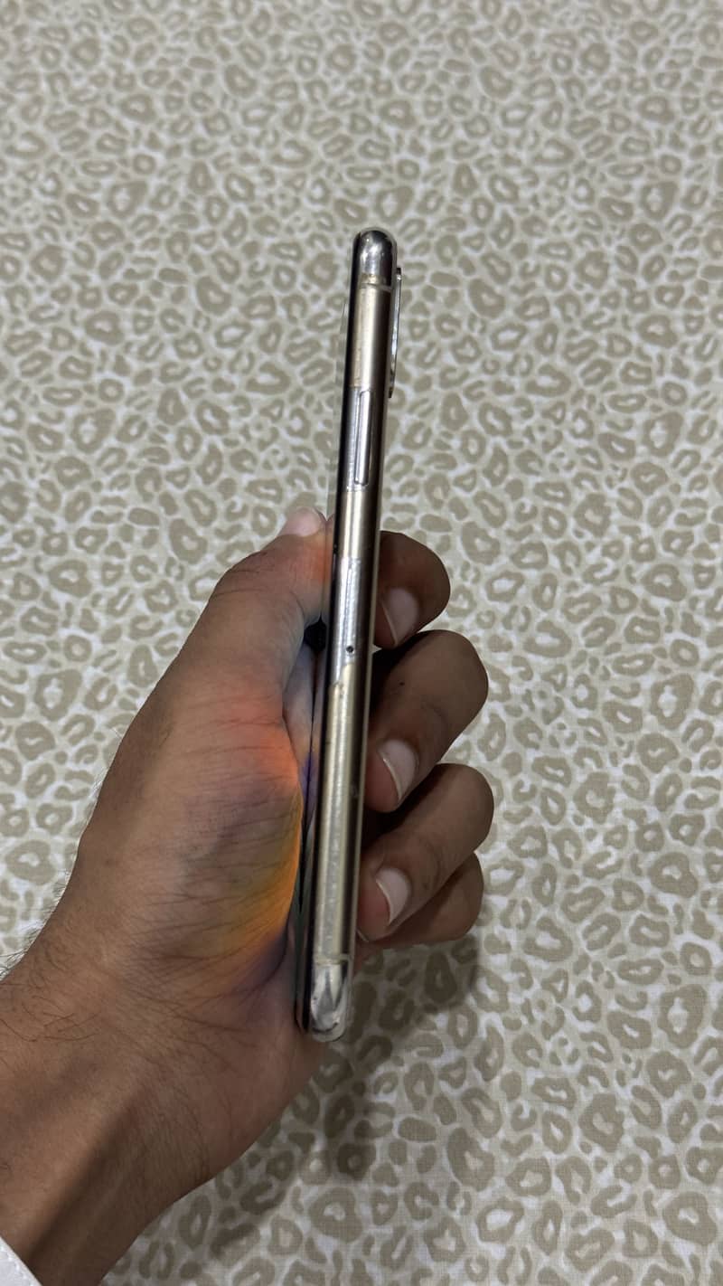 Apple iPhone X 8