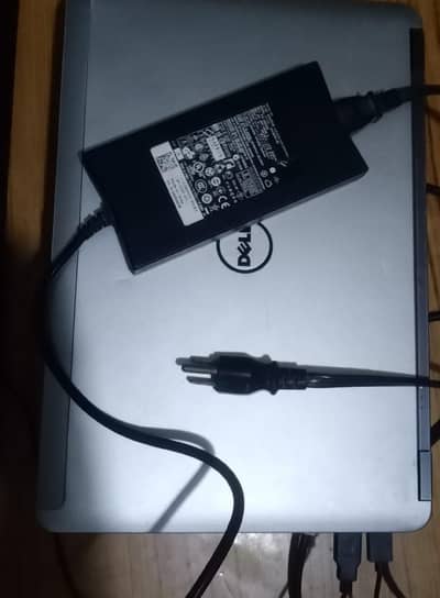 Core i7 Laptop | 12GB RAM | 256GB SSD + HDD | AMD 2GB Graphics