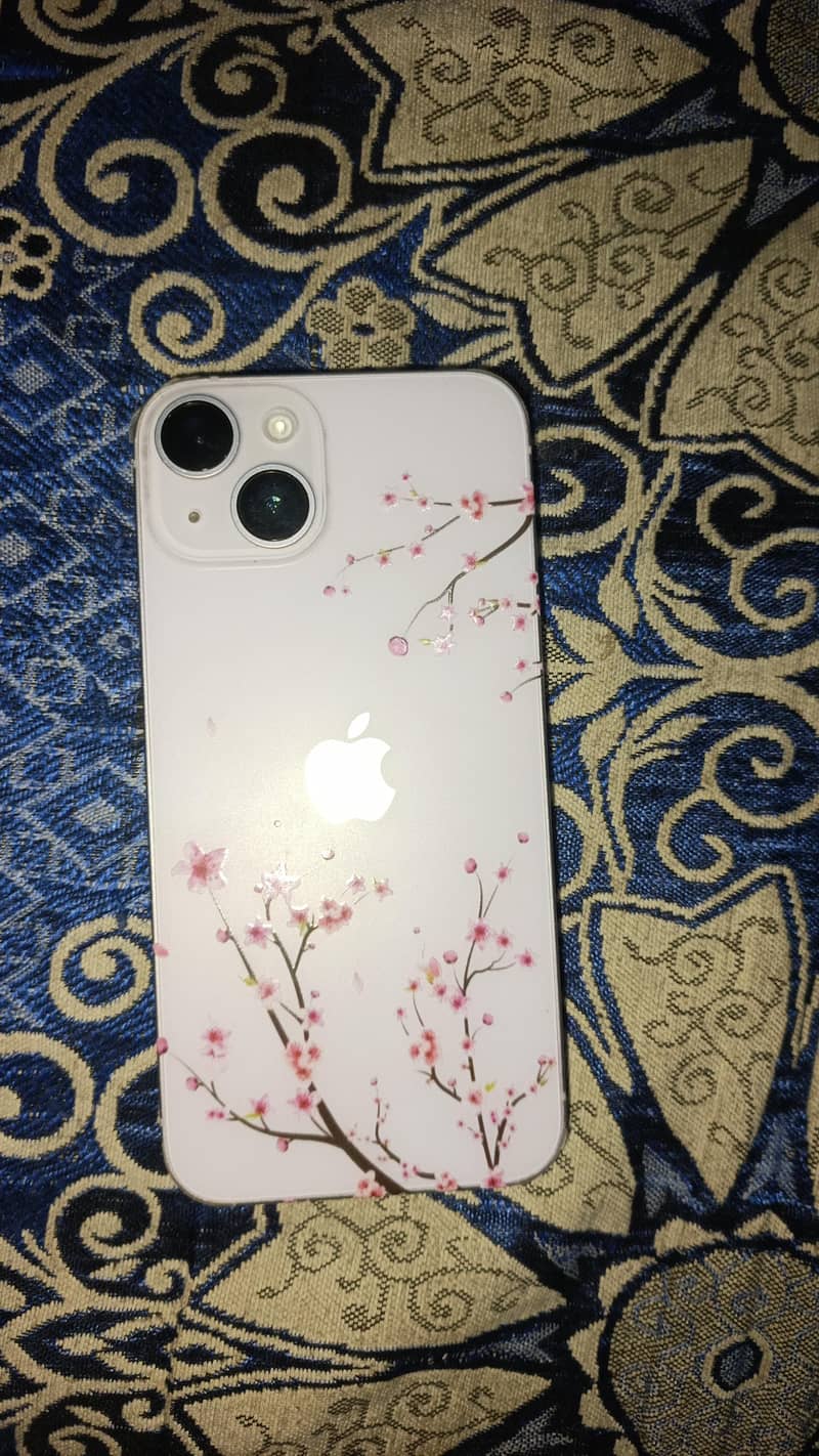 Apple iPhone 14 3