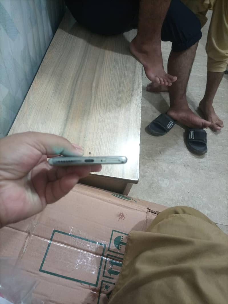 Tecno CAMON 40 pro 2