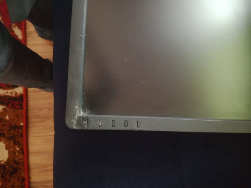Monitor 2