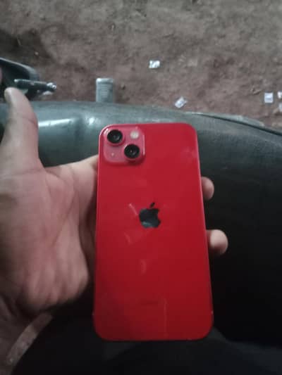 Apple iPhone 13