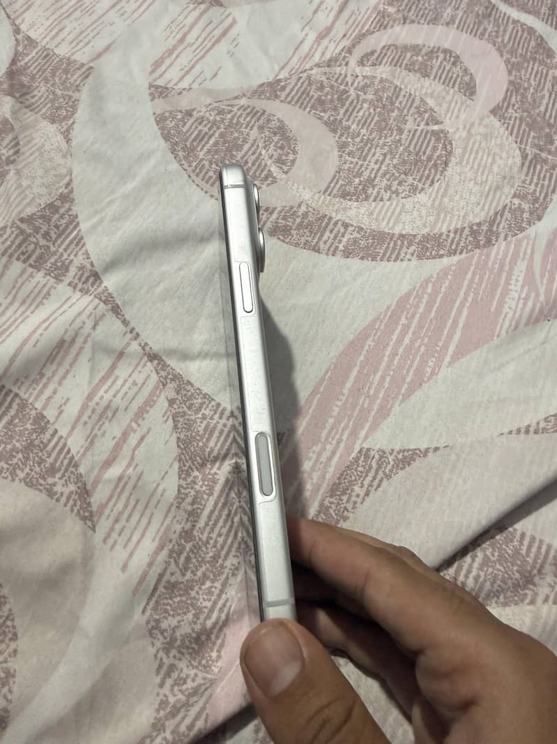 Apple iPhone 17 Pro Max 1