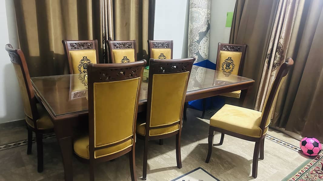 Solid Dining Table Set 0