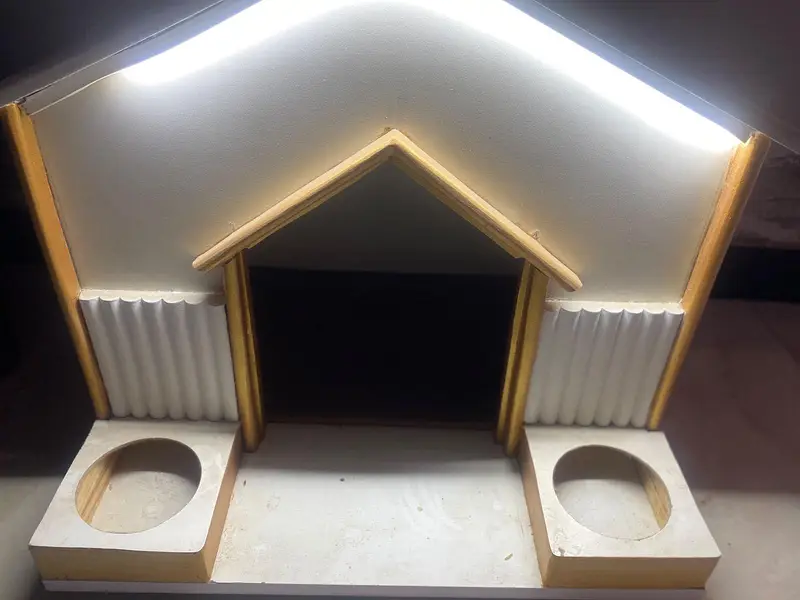 Cat house — photo 3