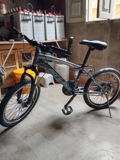kids cycle 20 inch gears cycle good condition