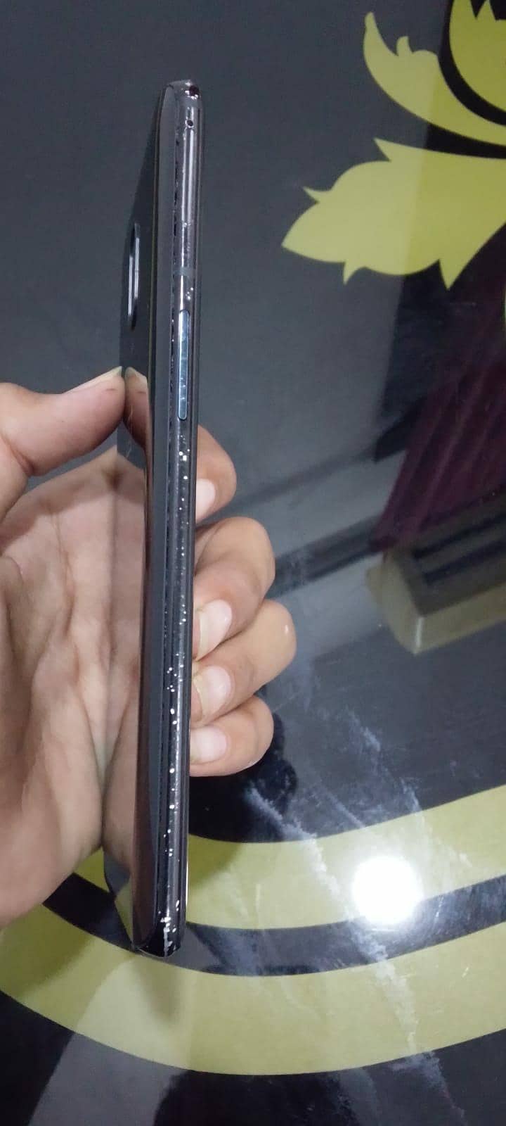 One Plus 6T 4