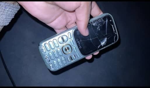 G'Five 4G style 2GB RAM 16GB