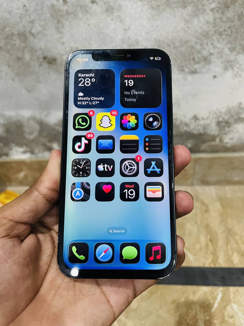 Apple iPhone 12 10