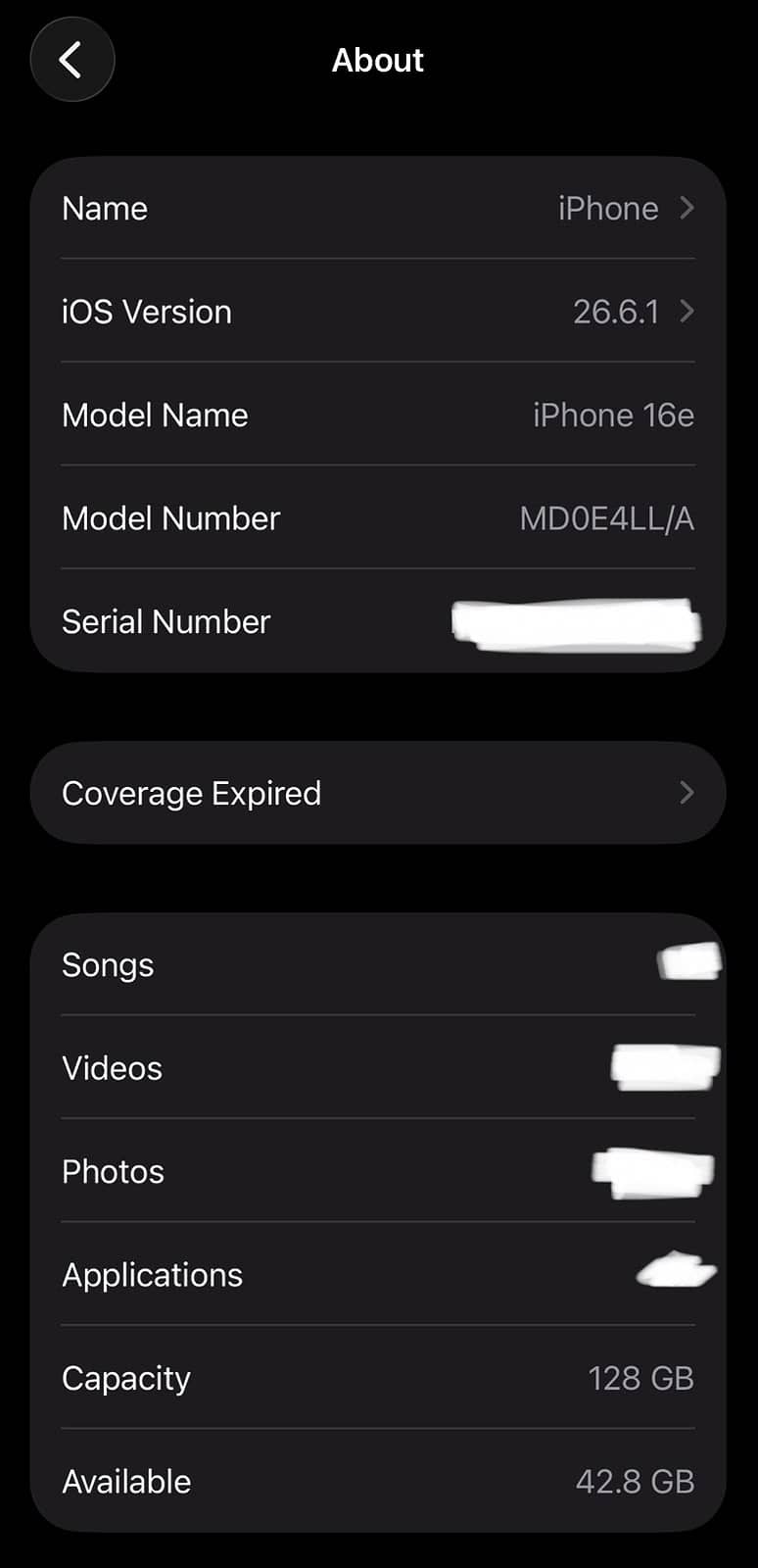 Apple iPhone 16e 9