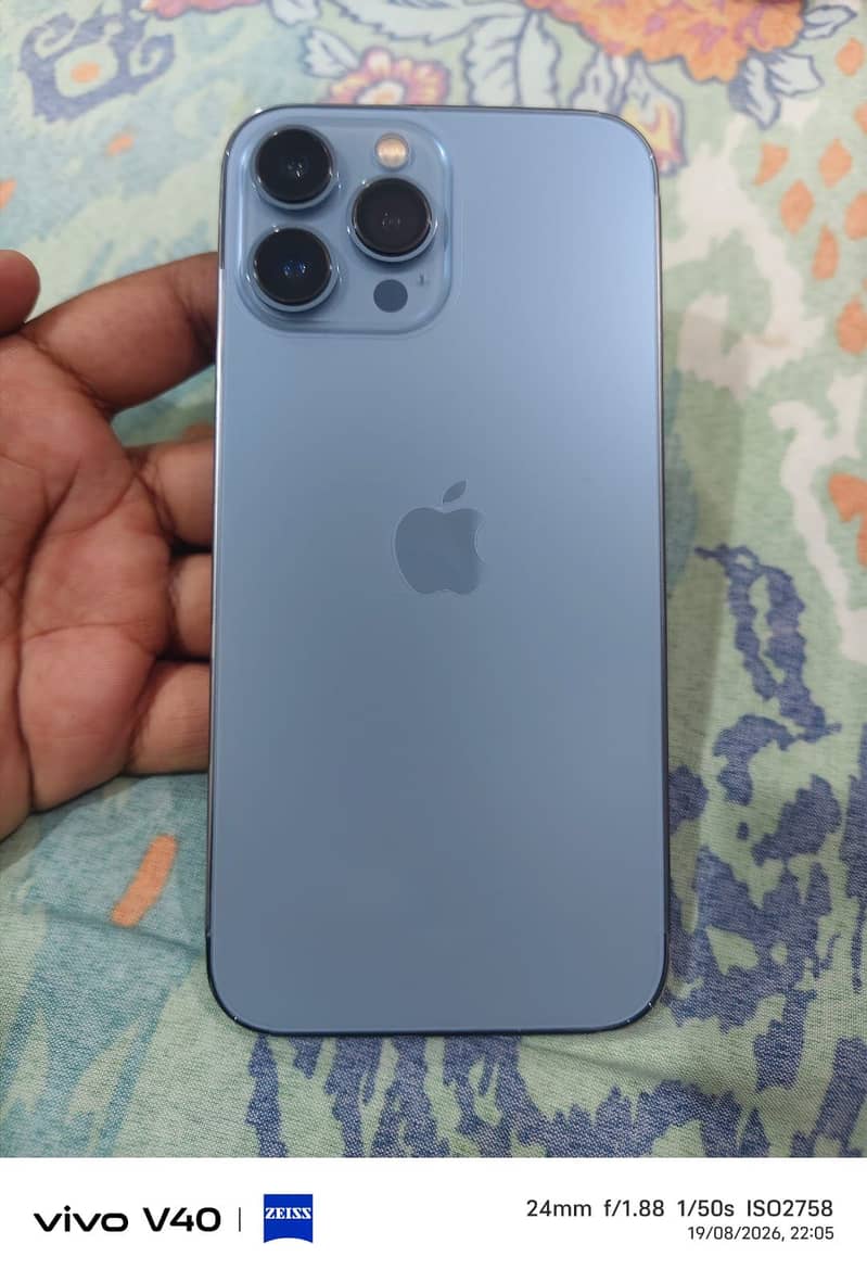 Apple iPhone 13 Pro Max 5