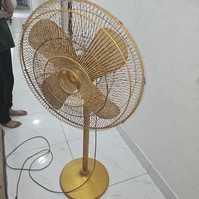 golden pedestal fan
