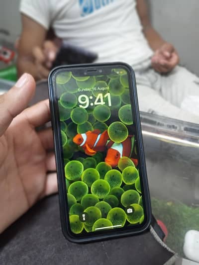 Apple iPhone XR