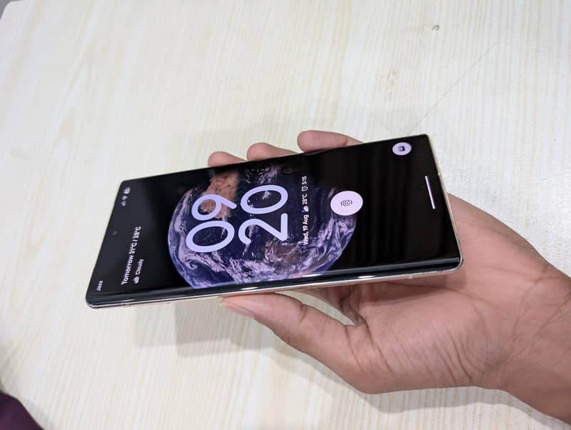 Google Pixel 6 Pro 2