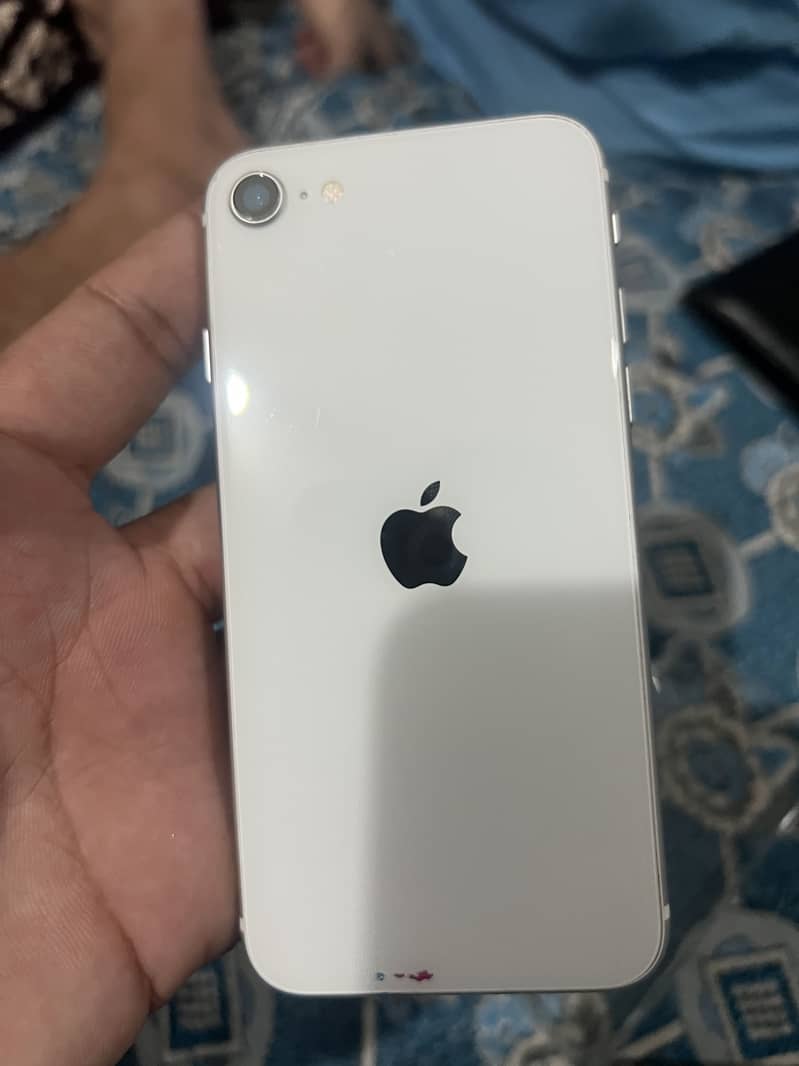 Apple iPhone SE 2 1