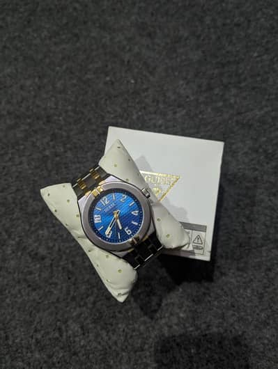 MENS GUESS WATCH