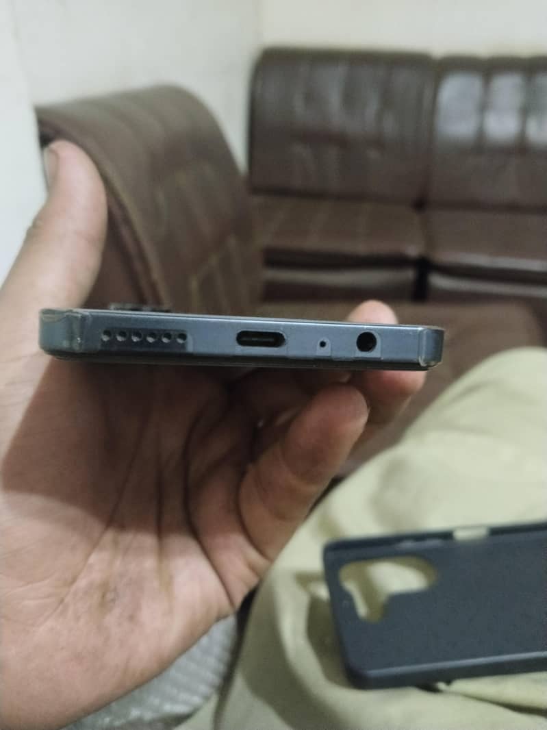 Tecno CAMON 20 Pro 4
