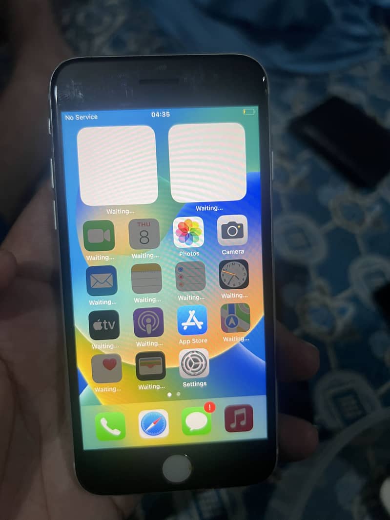 Apple iPhone 8 1