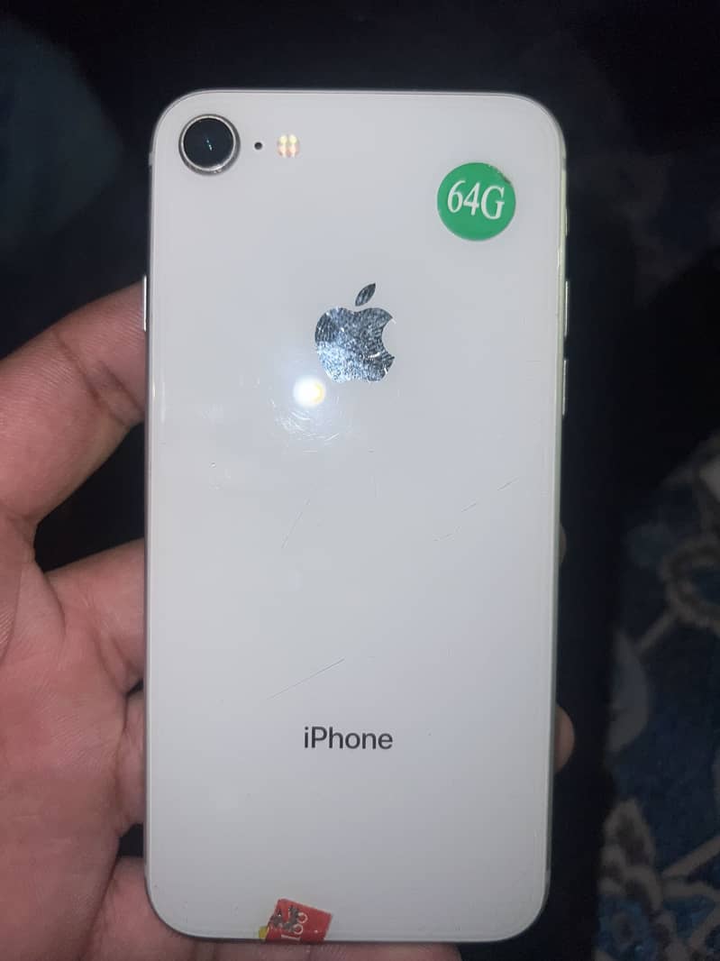 Apple iPhone 8 4