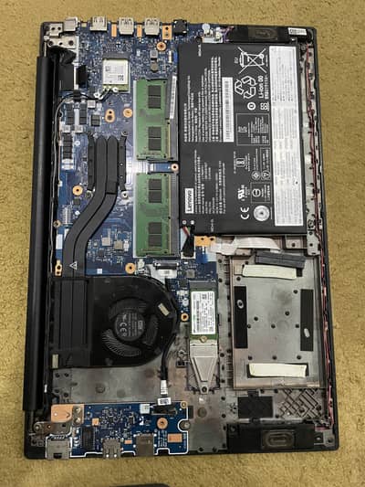 Lenovo E595