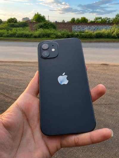1st Owner Iphone 12/Dual PTA/128GB/BH96, 10/10