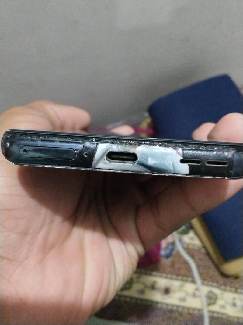 One Plus 9 5G 3
