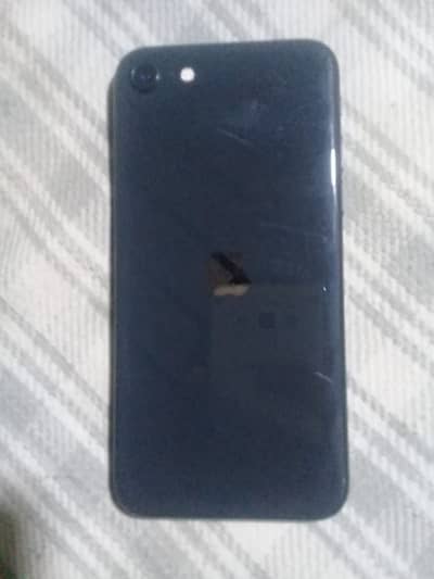 Apple iPhone SE