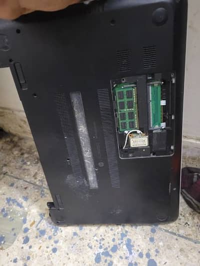 HP PAVILION 15 GENIUNE HY
