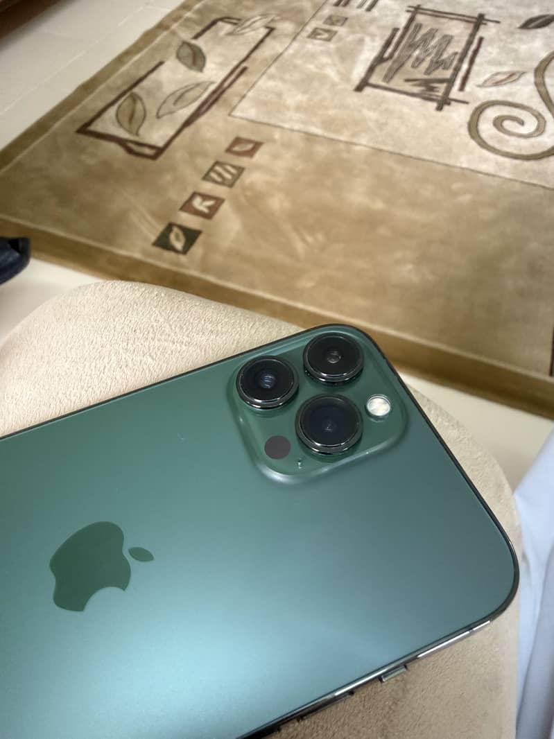 Iphone 13 pro max 1