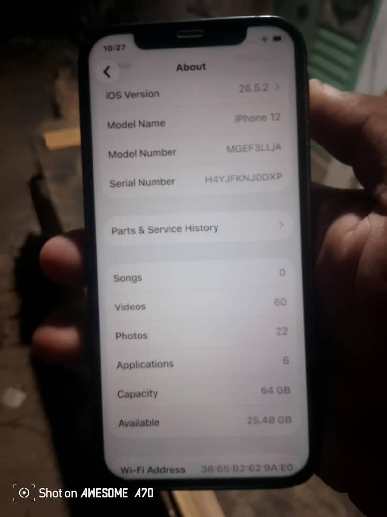 Apple iPhone 12 4