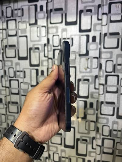 Apple iPhone 14