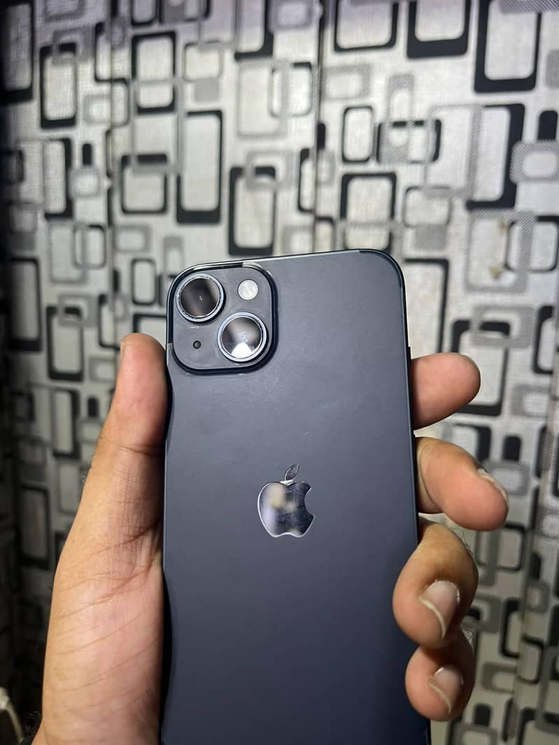 Apple iPhone 14 2