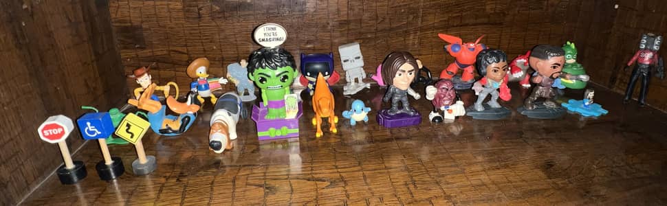 Dc,naruto,minecraft,toys