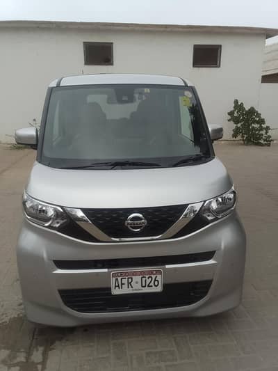 Nissan roox 2023