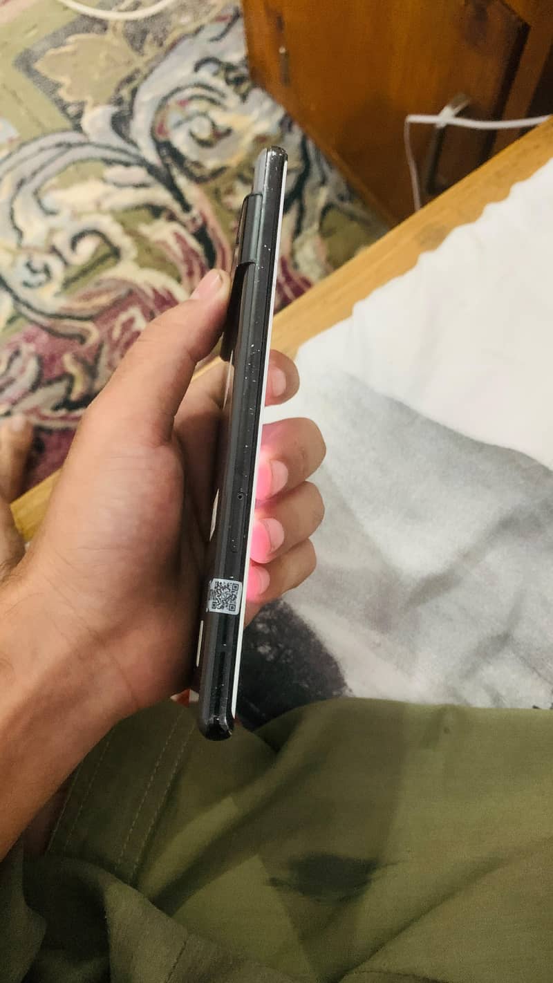 Google Pixel 6 Pro 2