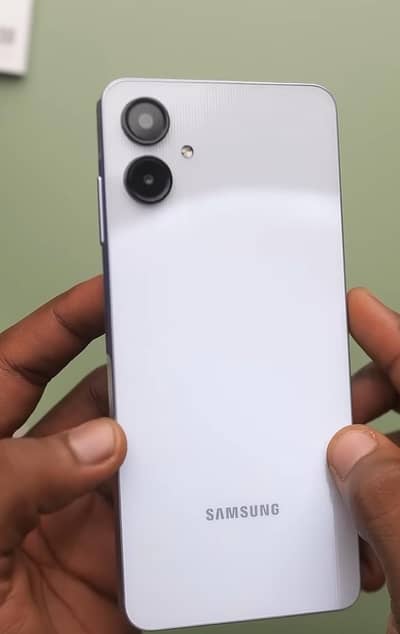 Samsung Mobile A06